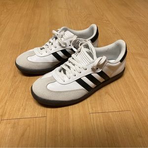 Adidas samba